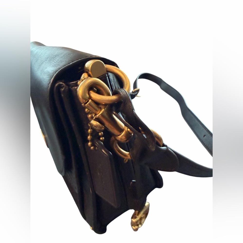 Coach Dreamer Shoulder Bag Black Leather Crossbody with Gold Accent - Picture 3 of 14